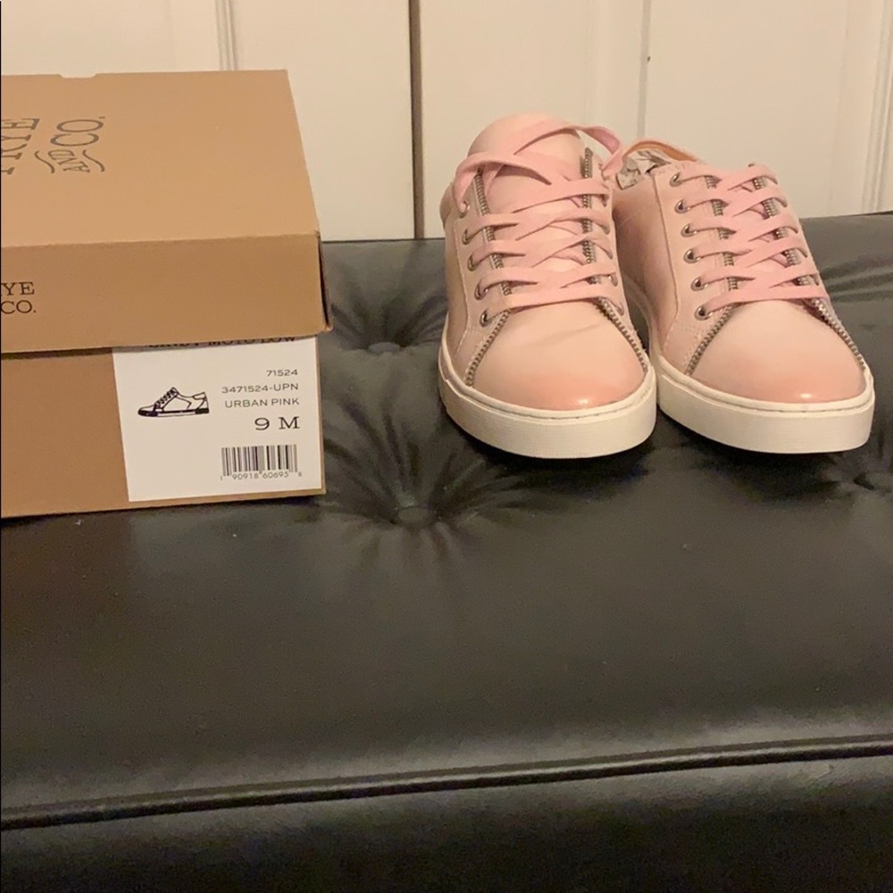 Frye and Co. Pink leather sneakers
